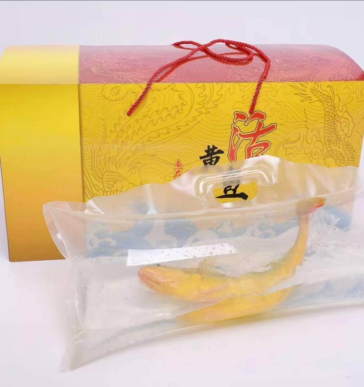 Sea-farmed yellow croaker, delivered live to your door — triple compensation for dead fish!